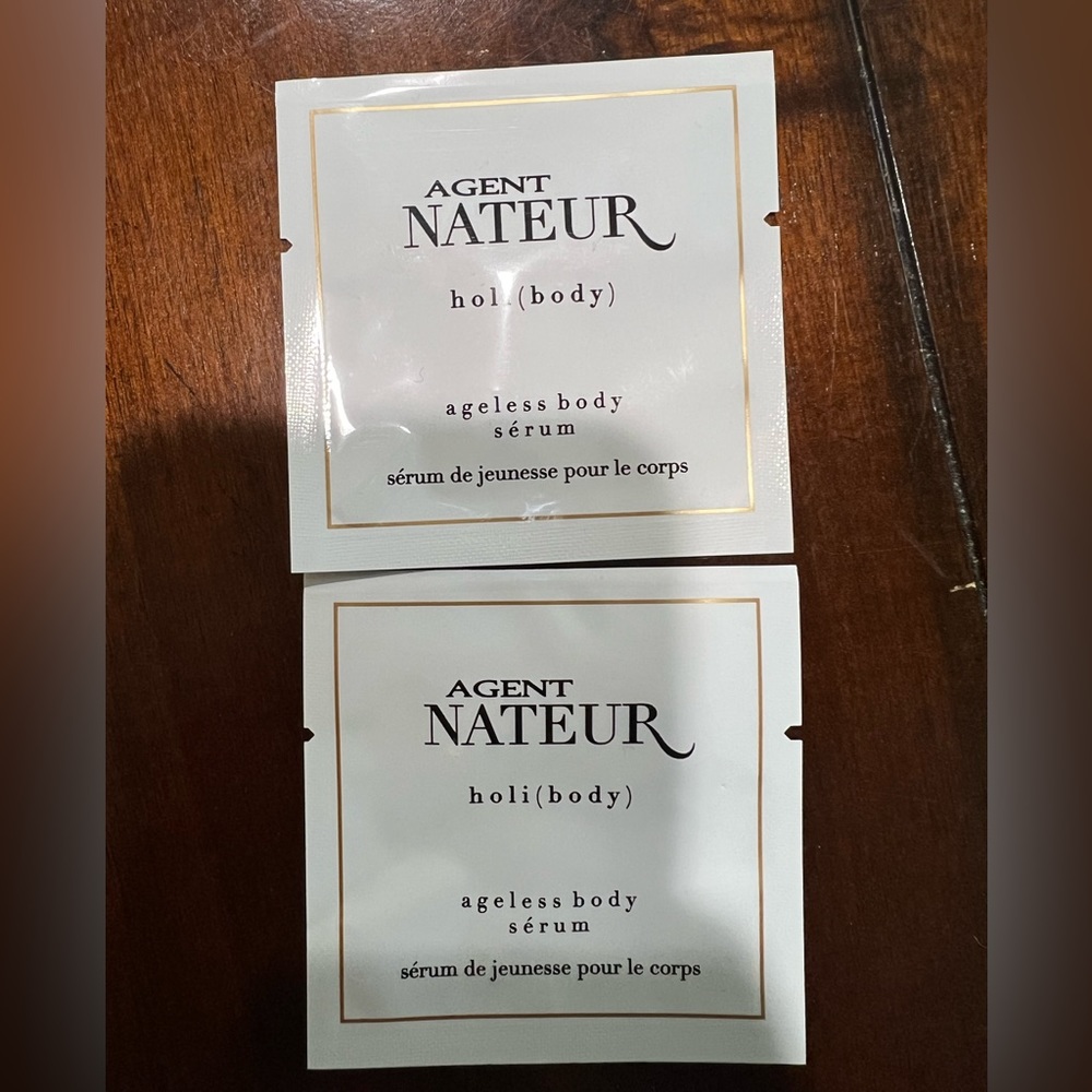 Holi (Body) samples - FREE Gift With Purchase